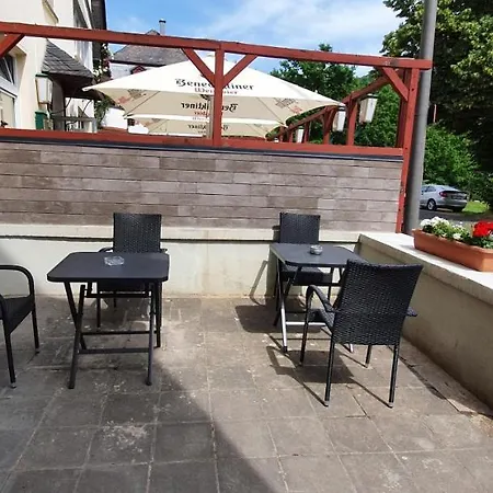 Nikolaus Eg * Bernkastel-Kues